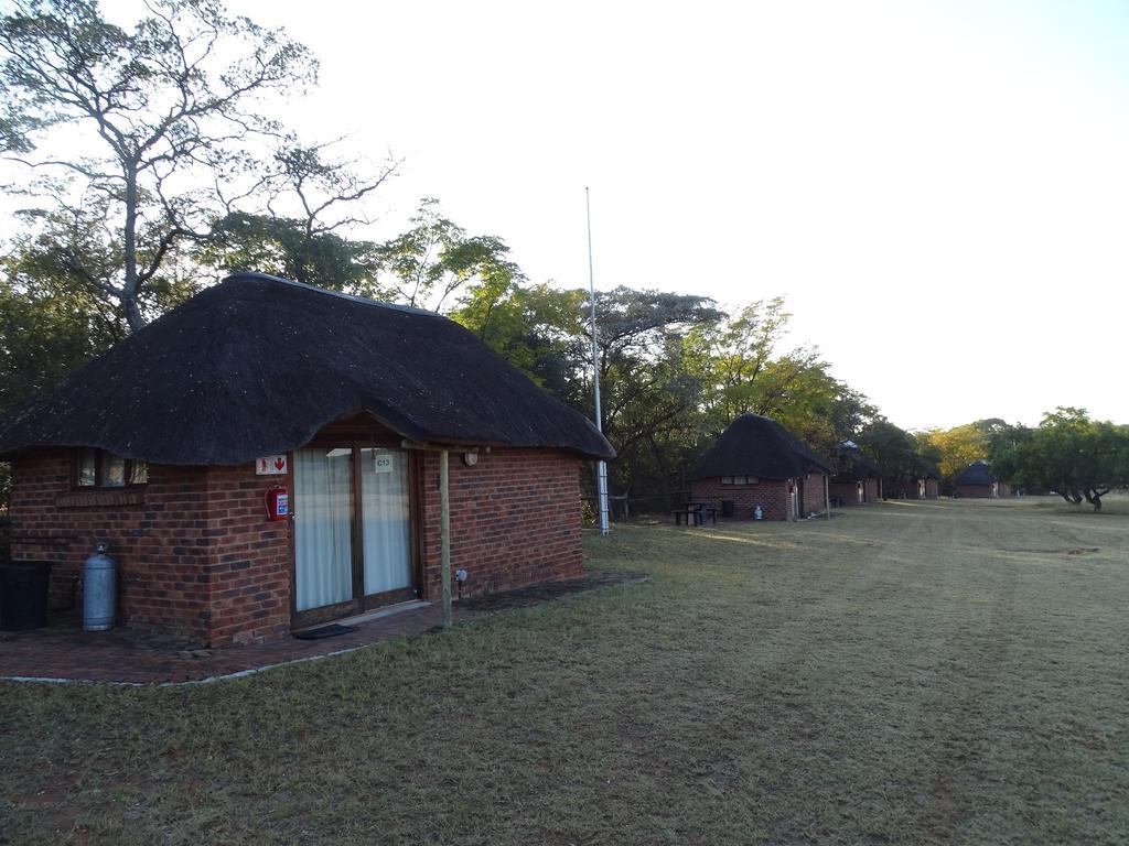 Abba Game Lodge โมดิมอเลอ ภายนอก รูปภาพ