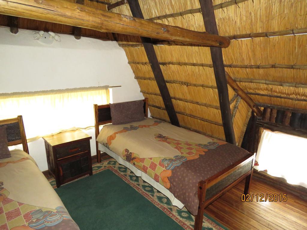 Abba Game Lodge โมดิมอเลอ ภายนอก รูปภาพ