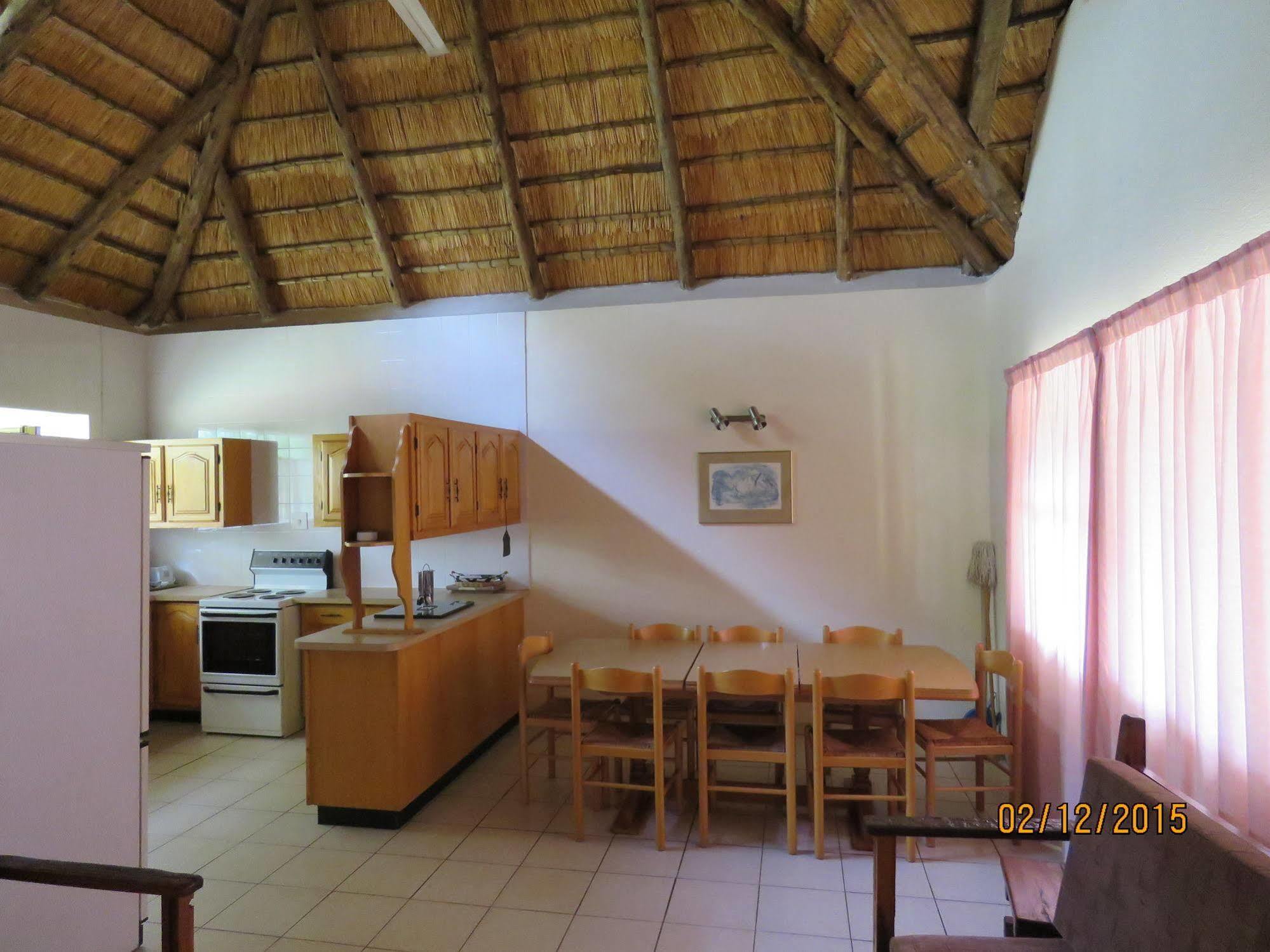 Abba Game Lodge โมดิมอเลอ ภายนอก รูปภาพ