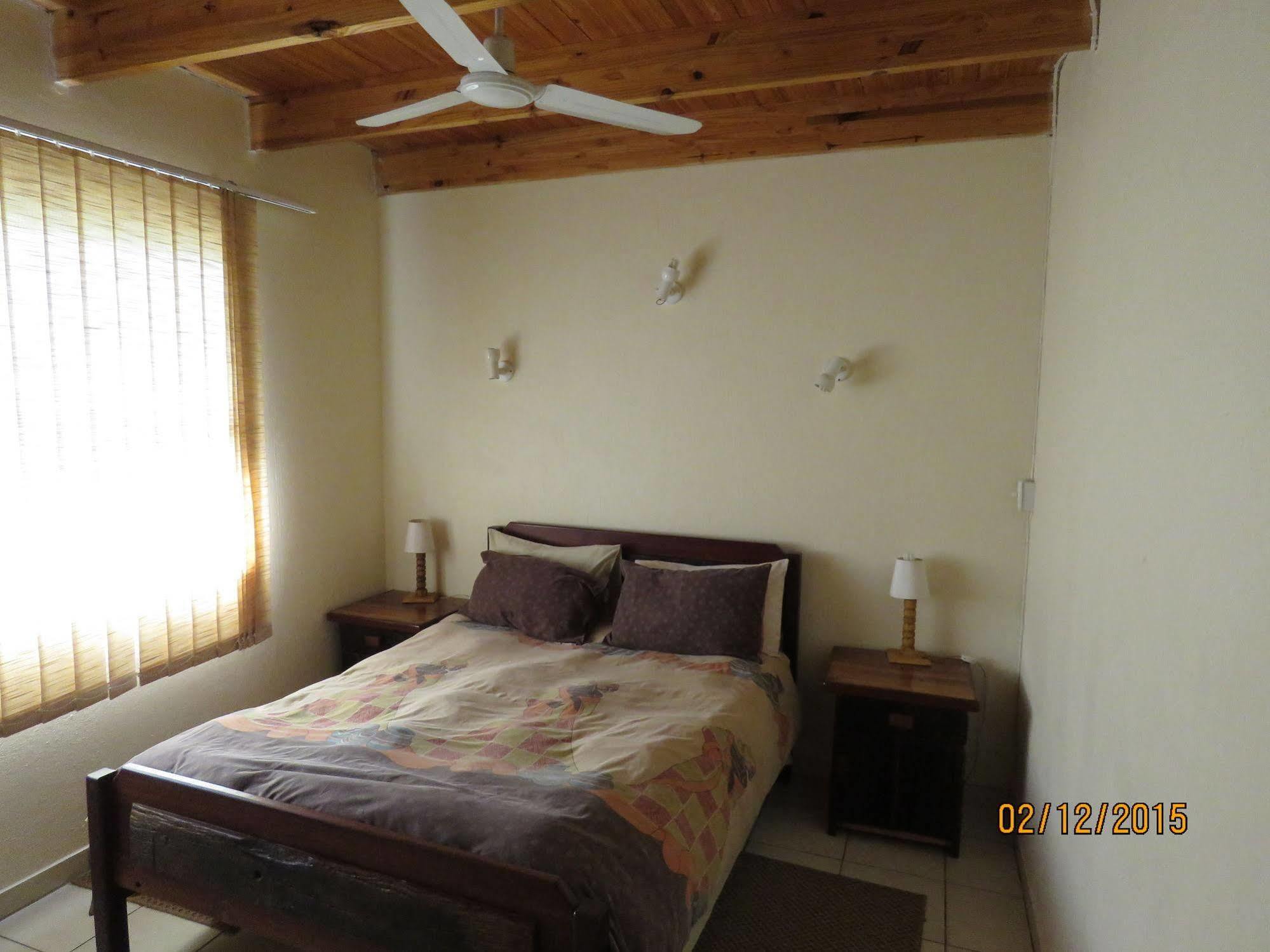 Abba Game Lodge โมดิมอเลอ ภายนอก รูปภาพ